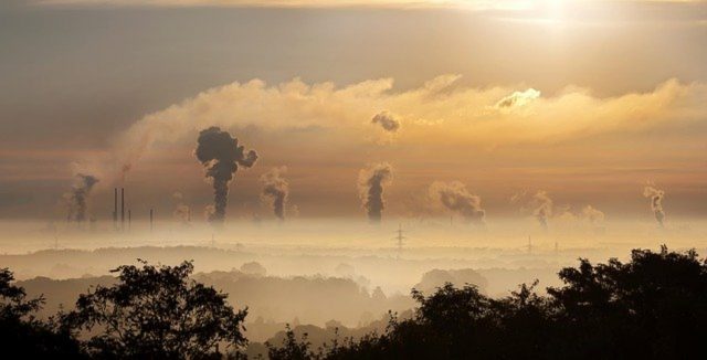 Jak radzić sobie ze smogiem – we własnym domu?