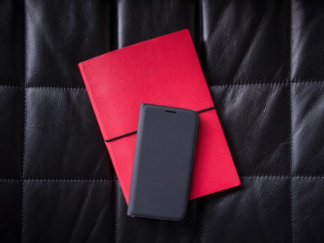 Etui skórzane na smartfony Luxcase – dlaczego warto je mieć?
