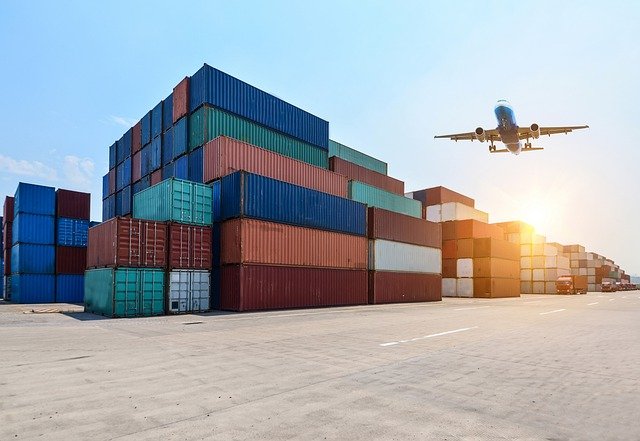 Czy transport z Chin do Polski się opłaca?