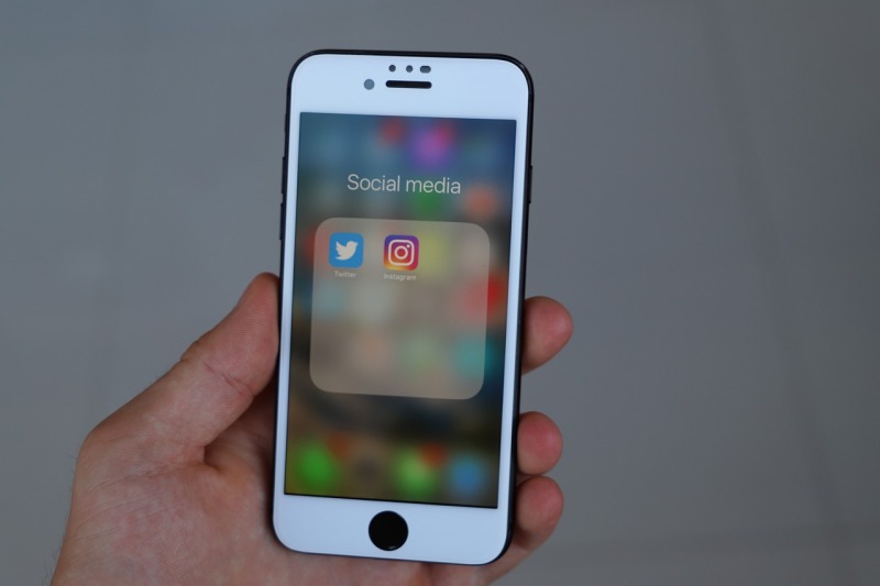 Czy warto nauczyć się social mediów?